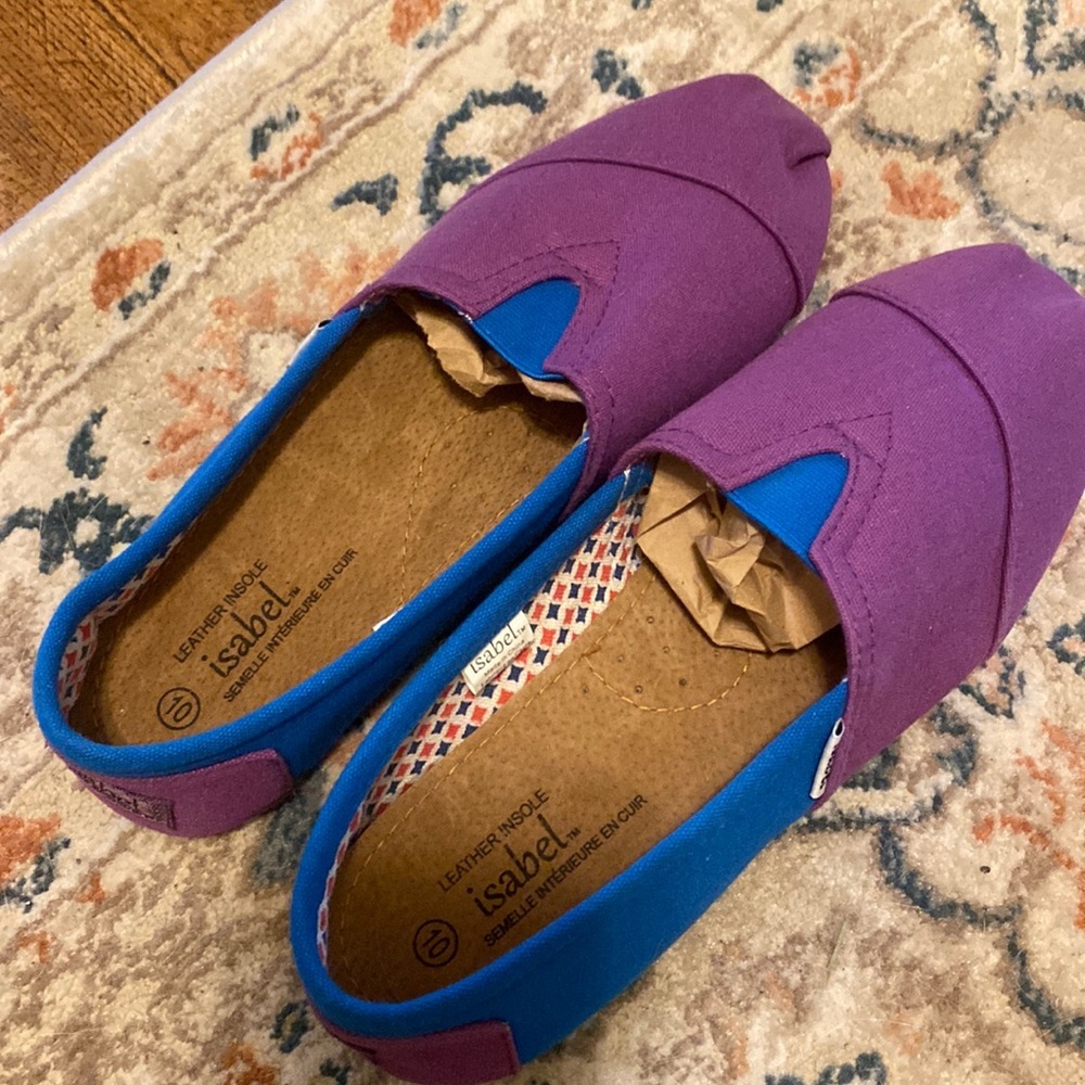 NWT Isabel Blue and Purple Two Toned Canvas Flat Loafers with Leather Insole​